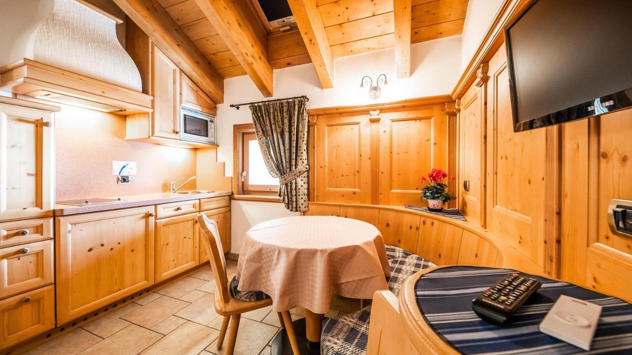 Chalet Mottolino Aparthotel Livigno Buitenkant foto